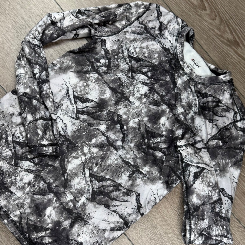 Pajar Mens Base Layer Long Sleeve Mountain Print Black White S